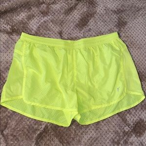 Old Navy Active shorts